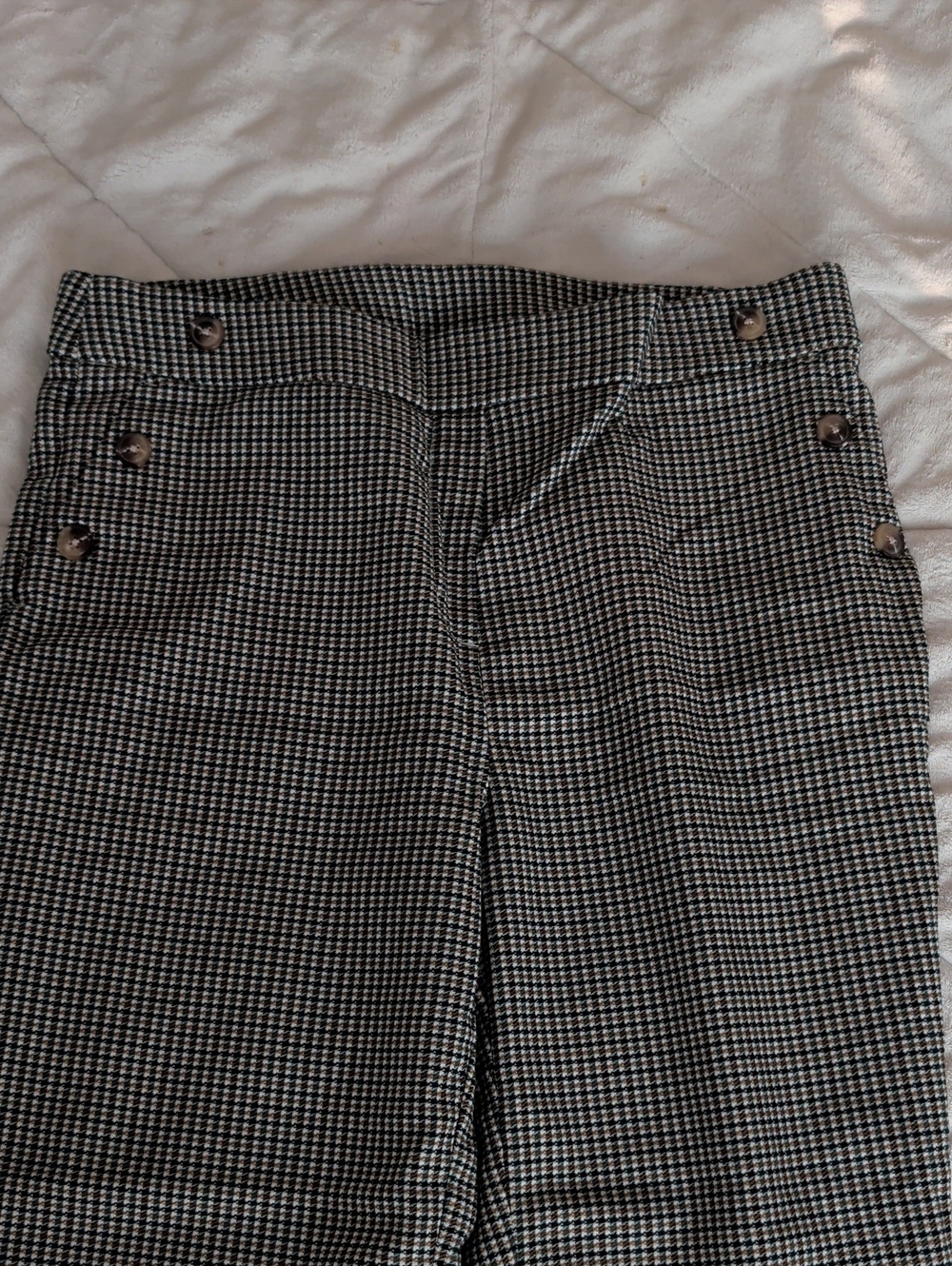 Jules & Leopold Black, White, Green &  Tan Ankle Pants with Side Buttons